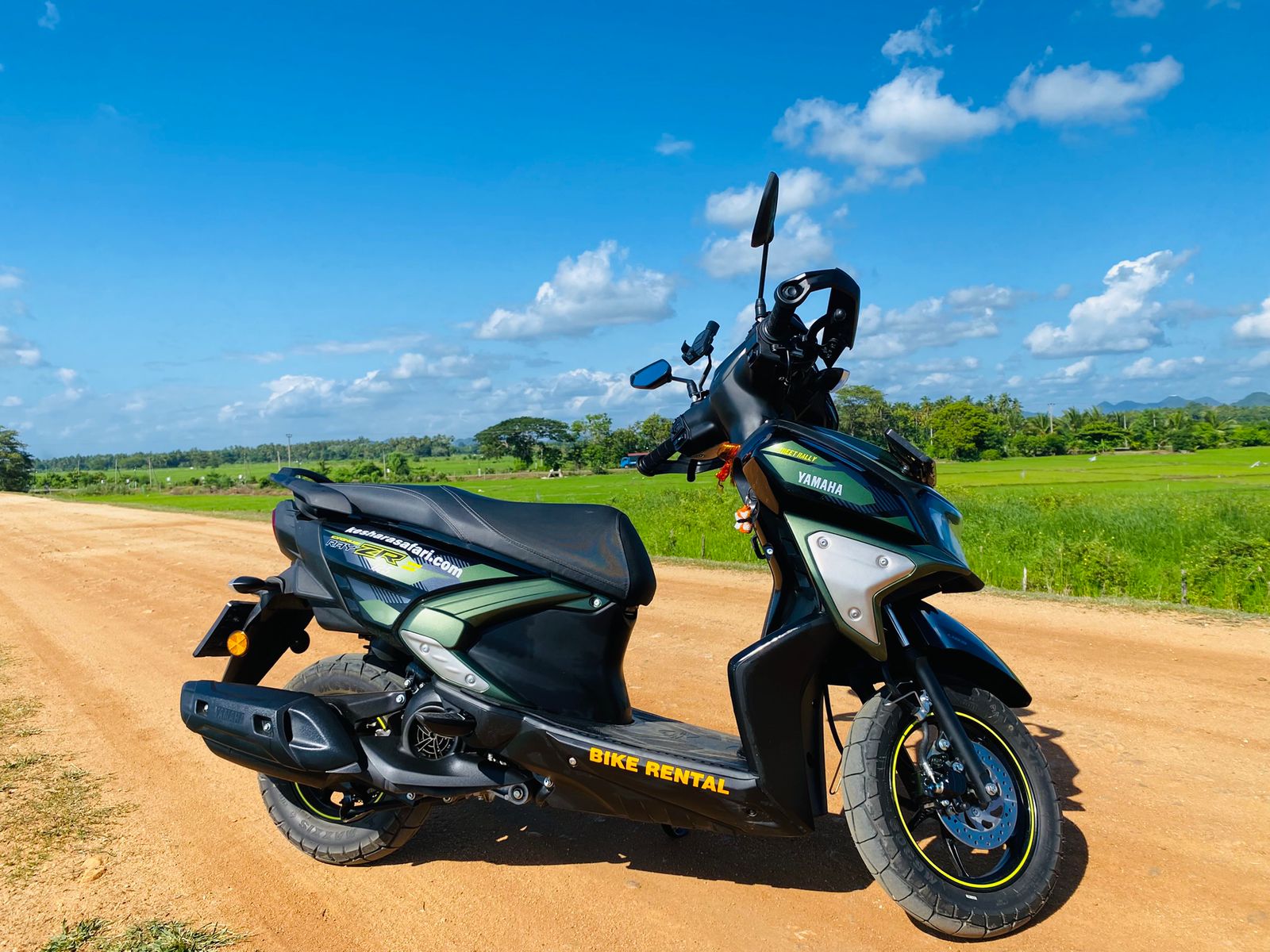 Keshara Safari Bike Rental Yamaha 125cc (2)